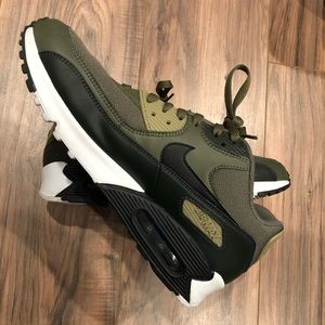 Air Max 90 Olive Green